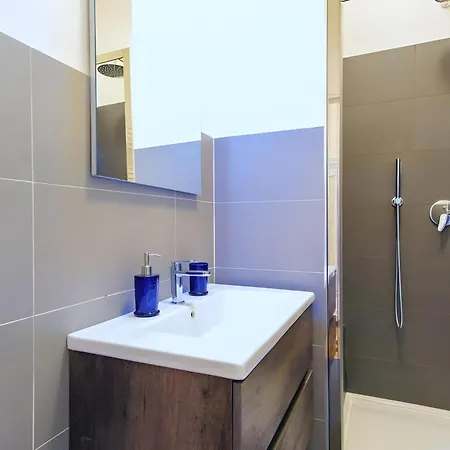 Apartment Elegantis Milos - Your Chic Retreat In *