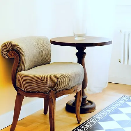 Elegantis Milos - Your Chic Retreat In Roma