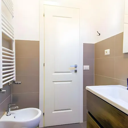 Apartamento Elegantis Milos - Your Chic Retreat In Roma