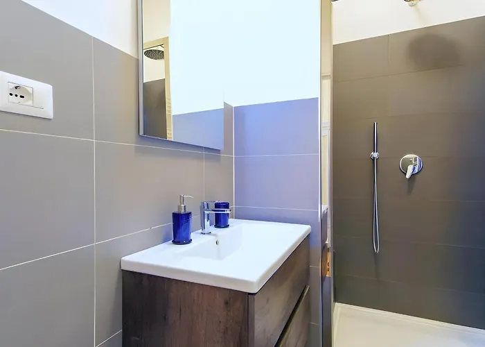 公寓 Elegantis Milos - Your Chic Retreat In *