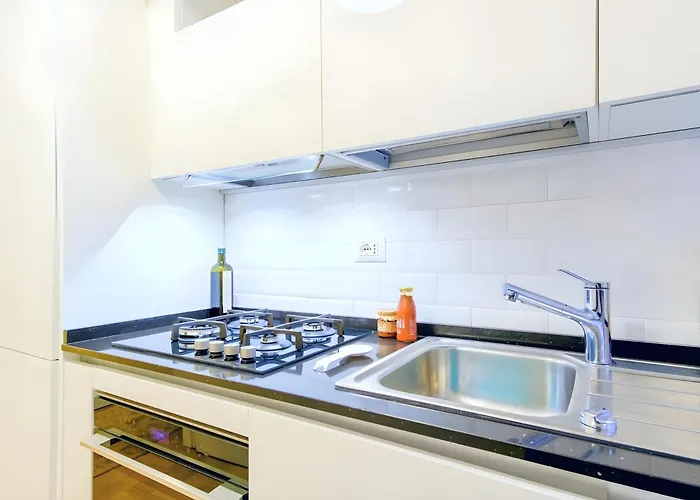 Elegantis Milos - Your Chic Retreat In