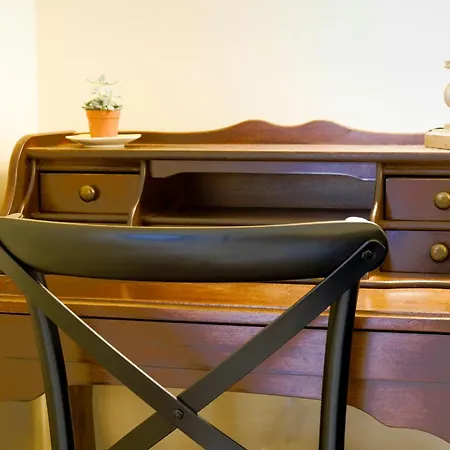 Elegantis Milos - Your Chic Retreat In Rome