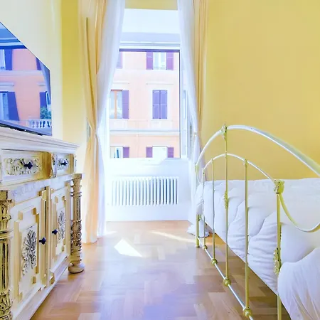 Elegantis Milos - Your Chic Retreat In Rome